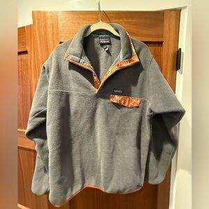 Patagonia grey Fleece with tropical orange detail on the pocket and collar-Small
